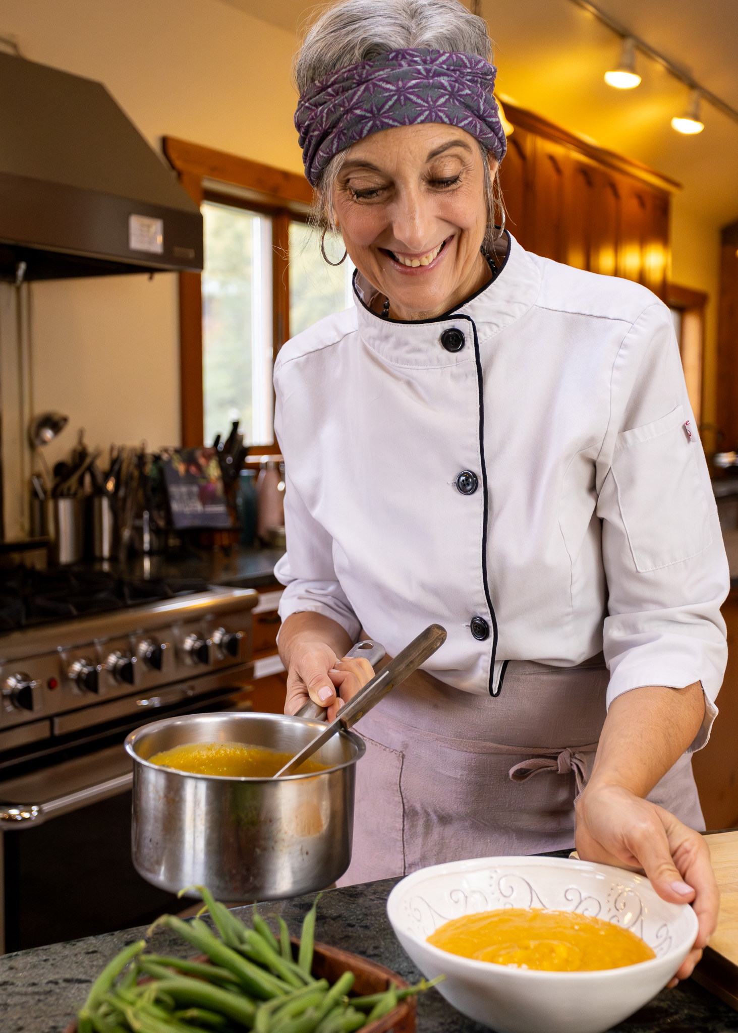 Cathy Vogt Hudson Valley Chef serving a healthy meal in a bowl